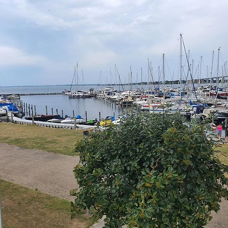 Private Apartment Skudehaven Rudkøbing الغرفة الصورة